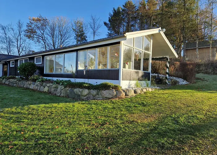 Ferienhaus Modern With Creative Details And Sea Views *