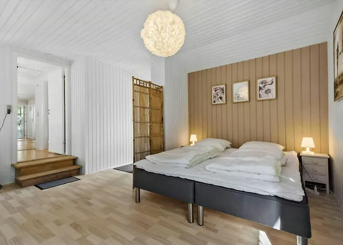 Modern With Creative Details And Sea Views * Allingåbro